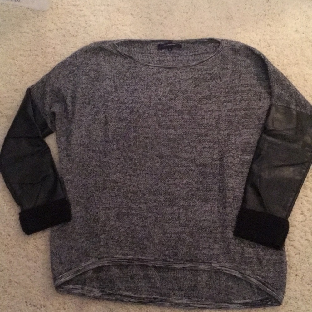 Black and gray sweater with fake leather sleeves